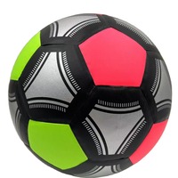 Alaay Ballon de football officiel en PVC durable de couleur personnalisée Football d'entraînement de haute qualité avec impression de logo personnalisé pour les matchs