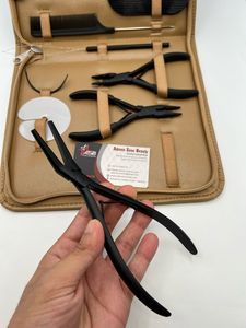 Kit de herramientas de extensión de cabello negro mate, venta al por mayor, alicates de extensión de cabello de acero inoxidable con logotipo personalizado con escudo, Clips y cuentas - Product Image 3