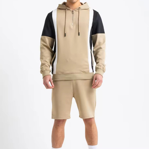 Ensemble short à capuche pour hommes Offre Spéciale à demi-fermeture éclair à bas prix fabriqué au Pakistan Ensembles Streetwear élégants en matériau souple de haute qualité - Product Image 1