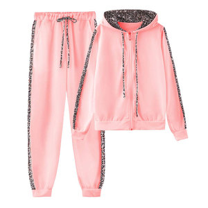 เสื้อวอร์มผู้หญิงมีฮู้ดสีพื้นระบายอากาศ - Product Image 3