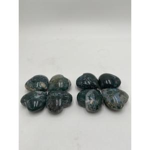 Cabochon en Agate Mousse Verte Naturelle en Gros, Forme Cœur, 4x4x2 cm, Pierre Précieuse Polie Non Montée - Product Image 3