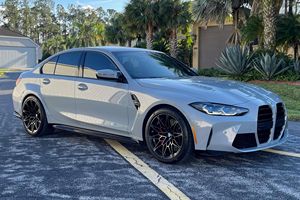 Usado LHD/RHD 2022 B M W M3 - Product Image 3