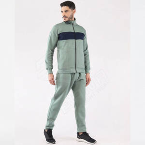 "Ensemble de survêtements pour hommes de couleur unie personnalisée Slim Fit Jogging Training Wear OEM Sportswear Fabriqué au Pakistan Design respirant" - Product Image 6