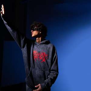 Sudadera con Capucha de Felpa Lavada al Ácido para Hombre, Talla Grande, Estilo Hip Hop Desgastado, Decolorada por el Sol, Corta, Informal, Holgada, con Relieve - Product Image 4