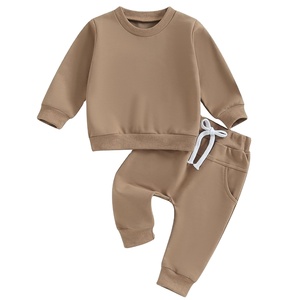 Venta al por mayor de chándales para niños hechos a medida conjuntos de corredores para niños con cremallera para ropa de bebé al aire libre - Product Image 1