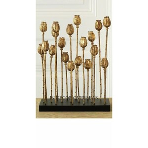 เครื่องประดับกลางโต๊ะชุบทองทำจากอลูมิเนียมฐานเคลือบผงสีดำ - Product Image 1