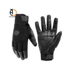 Gants d'équitation professionnels en cuir personnalisés pour hommes, imperméables et anti-fissures pour l'hiver - Product Image 1
