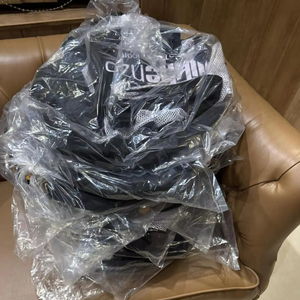 Guantes de Portero de Fútbol SOCCERX Deportivos de PVC Impermeables de Alta Calidad con Diseño de Logotipo Personalizado al por Mayor, Juego de Transporte con Capacidad de 30-40L - Product Image 1