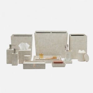 Ensembles d'accessoires de salle de bain de toilette en bois de couleur noire pour la décoration Ensemble de salle de bain de luxe pour la maison ou l'hôtel - Product Image 4