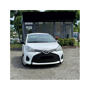FAIRY Utilisé pour Yaris 2020 Turbo Berline Conduite à Gauche Sièges en Cuir Intérieur Foncé Pneus R16 Traction Avant en Bon État - Product Image 3