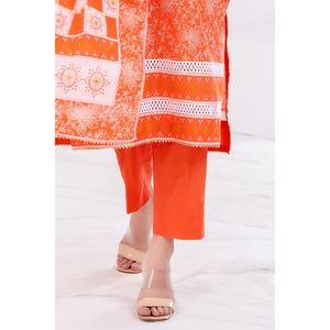 Traje de chifón estampado sin costuras de 3 piezas color naranja para mujer con bordado para uso diario - Product Image 2