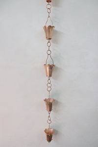 Vente chaude petite chaîne de pluie en cuivre avec conception de coupe de fleur caractéristique de jardin en métal extérieur par fabricant indien - Product Image 5
