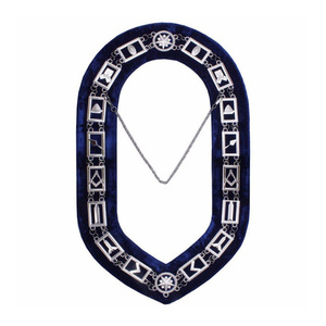 Collar de cadena Blue Lodge plateado en terciopelo azul El mejor fabricante de accesorios masónicos personalizados - Product Image 1