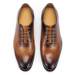 รองเท้าหนังวัวแท้แบบอ็อกซ์ฟอร์ด พร้อมเสริมความแข็งแรงและบุซับในระบายอากาศ รองเท้าธุรกิจสำหรับผู้ชาย รองเท้าหนัง - Product Image 4