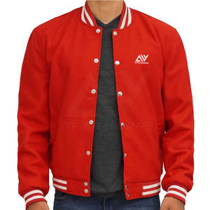 Chaqueta Universitaria Personalizada de Alta Calidad para Hombre 2024, 100% Algodón, Cuello Alto, Estilo Urbano, Logotipo Estampado, Invierno, OEM Disponible - Product Image 4