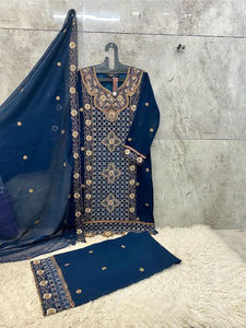 Haut en Georgette lourd avec travail Zarkan, Georgette lourd avec bas plazo, Dupatta en Georgette lourd - Product Image 6