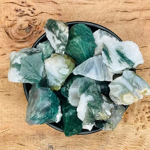 Cristal d'agate de mousse brute naturelle non traitée, pierre précieuse brute en vrac, taille personnalisée pour la fabrication de bijoux - Product Image 1