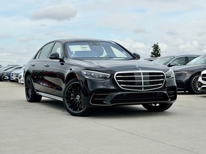 Sedán de Lujo Clase S 580 4MATIC 2025-2026, 496hp, Motor V8 de 4.0L con Asistencia Híbrida Suave, Techo Panorámico Oscuro - Product Image 2