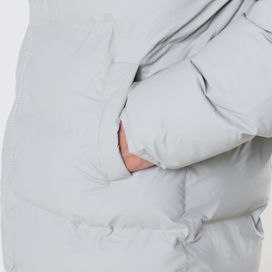 Chaqueta acolchada de abrigo largo de invierno para hombre con estilo duradero con cuello con capucha, característica ligera para clima frío, hecha de tela de burbujas - Product Image 5