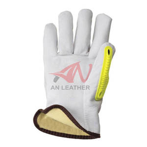 Gants anti-choc en cuir de qualité supérieure avec protection renforcée et mouvement facile, imperméables - Product Image 4