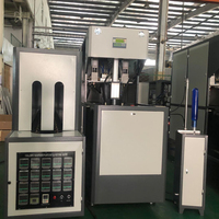 Machine de soufflage de bouteilles PET semi-automatique polyvalente et économique, contrôlée par PLC, pour bidons de 3 à 6 gallons, destinée aux aliments et à l'eau potable