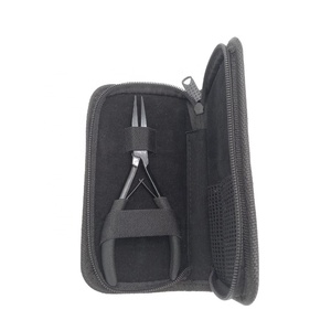 Alicates para Extensiones de Cabello con Cinta Adhesiva, Acabado Mate, Acero Inoxidable de Grado Quirúrgico, con Estuche de Cuero y Logotipo Personalizado - Product Image 6