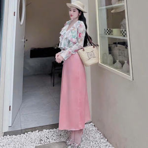 Jupe à fleurs été ensembles femmes prix usine Odm lavable emballage personnalisé Vietnam fabricant long pour fille 2 pièces Sor - Product Image 5