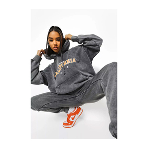 Chándal deportivo de 2 piezas unisex personalizado al por mayor, chándal unisex ajustado para invierno, ropa deportiva Lisa para hombre - Product Image 3
