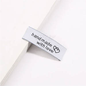 Etiquetas Rectangulares Personalizadas, Impresión Digital Ecológica, Opciones de Diseño Flexibles para la Marca Empresarial, Uso en Prendas de Alta Calidad - Product Image 2