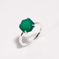 Anello di fidanzamento con gioielli alla moda anello in argento Sterling massiccio 925 con onice verde a forma di esagono con montatura a polo gioielli Partywear