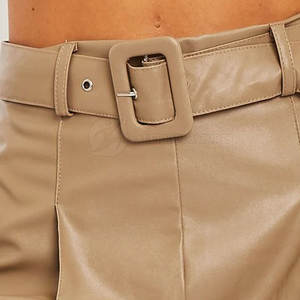 Pantalones cortos de cuero transpirables para mujer de nuevo estilo con decoración de lazo de botón pantalones cortos de gimnasio en blanco sólido para uso al aire libre a un precio razonable - Product Image 6