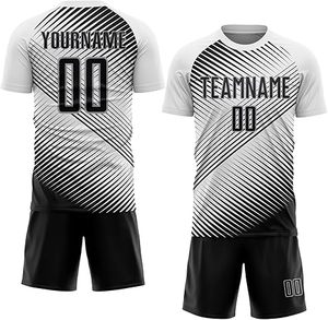 Uniforme de football professionnel pour enfants nouvelle conception 100% ensemble de dessus en polyester Service OEM de couleur unie de qualité supérieure disponible - Product Image 1
