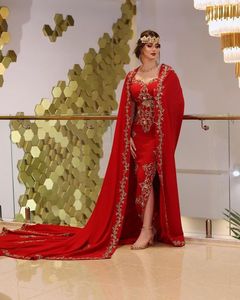 VESTIDO DE NOCHE DE CAFTÁN ARGELIANO ROJO SOBRE TELA DE TERCIOPELO CON CUENTAS DE CRISTAL DE ORO, PIEDRA, TRABAJO DE DABKA @ 2023 - Product Image 1