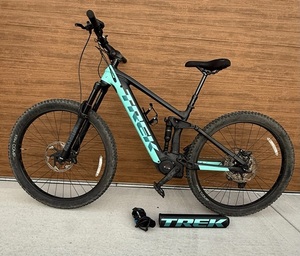 ขายดี จักรยาน Trekin Rail 9.8 รุ่นปี 2022 พร้อมแบตเตอรี่เสริม - Product Image 1