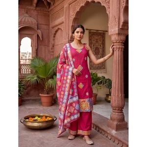 Ensemble Kurta Palazzo en coton brodé traditionnel indien pour femmes de la marque Rama avec dupatta assortie, séchage rapide, tenue décontractée d'été - Product Image 1
