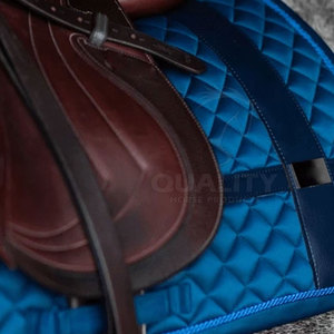 Tapis de selle de cheval élégants et pratiques pour les activités équestres de tous les jours Tapis de selle Vente en ligne - Product Image 2