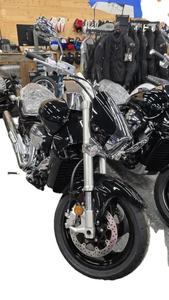 En Stock, Auténtica Motocicleta Cruiser Boul_evard 1800 M109R 2025, Motor V-Twin de 1783cc, Inyección de Combustible, Tipo Touring/Cruiser - Product Image 2