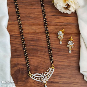 Hermosa Joyería de diamantes americanos alto oro polaco boda diseñador desgaste accesorios mujeres estilo elegante Mangalstra conjuntos de joyería - Product Image 1