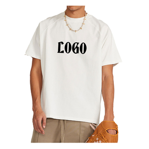 T-shirt surdimensionné de luxe pour hommes en coton épais, coupe ample, épaules tombantes, tissu tricoté uni vierge avec logo personnalisé - Product Image 4