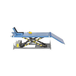 Elevador Hidráulico para Motocicletas con Rampa Estable para Uso en Garajes o Talleres - Product Image 1