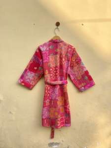 Veste en coton Kantha faite à la main, style vintage, longue patchwork, impression brodée, fermeture à double boutonnage, respirante - Product Image 5