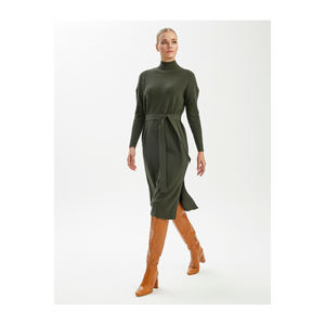 Vestido de Punto a Rayas con Cinturón de Lana para Mujer BGN W24HD022 - Elegante Vestido Suéter con Cinturones - Product Image 1