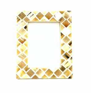 Cadre photo moderne en bois d'acacia durable fait à la main, personnalisable, de haute qualité, pour photos de famille, décoration de table, bureau - Product Image 5