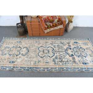 Alfombra Turca Vintage de 3.2x8 pies, Alfombra de Pasillo, Alfombra con Puntos Azules - Product Image 3