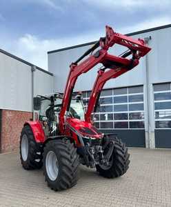 รถแทรกเตอร์ฟาร์มมาสซีย์เฟอร์กูสัน สีแดง ขับเคลื่อน 4 ล้อ ระบบเกียร์  ระดับความปลอดภัยสูง - Product Image 3