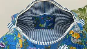 Bolso de hombro acolchado de algodón con estampado floral, bolso de cuero ecológico, forro de lona, bolso lavable de moda para la noche - Product Image 4