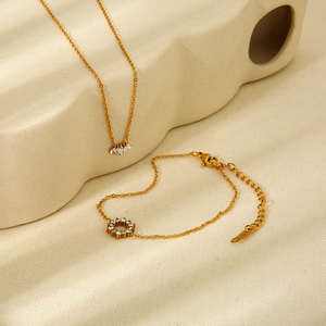 Nuevo Collar de Diseño Hip Hop con Dijes de Piedras Preciosas, Collares de Joyería Chapados en Oro - Product Image 1