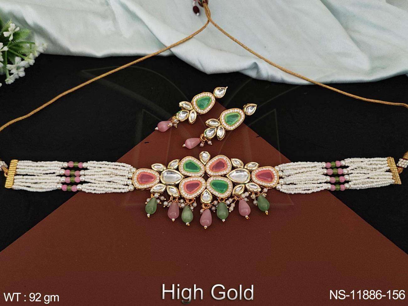 มิ้นท์สีเขียวสีชมพู