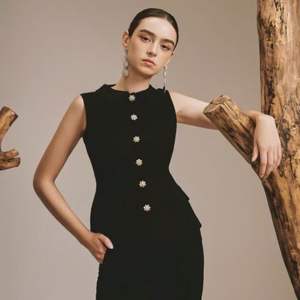 Meilleure vente charmante collection d'automne gilet en cristal pour vêtements pour femmes style élégant fabriqué au Vietnam - Product Image 1