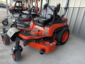 Achetez une tondeuse à gazon diesel Kubota ZD1011 de qualité supérieure, à braquage zéro, avec une plateau de coupe de 60 pouces et un moteur de 21,6 CV, pour particuliers et industries, prête à l'emploi pour les travaux de jardinage. - Product Image 4
